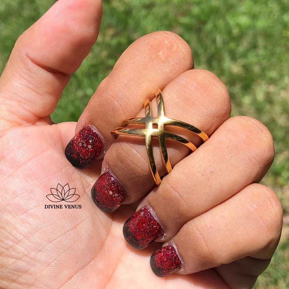 Wide Band Criss Cross Ring • Gold Plated 304 Stainless Steel